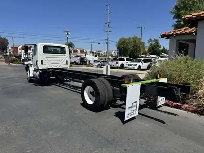 Used 2017 INTERNATIONAL INTERNATIONAL Cab Chassis trucks California US | Commerce Truck Equipment Sales #1548690