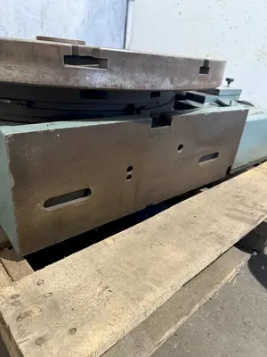 USED KNIGHT 24