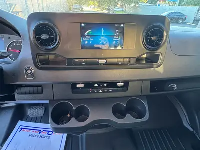 Used 2024 MERCEDES-BENZ 2500 Vans Florida US | Truck and Van Outlet #1509211