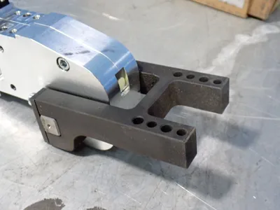 New | in-Stock DESTACO 82L4N2030000B1 Clamps | HGR 24 #732097