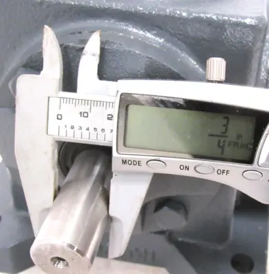NEW BOSTON GEAR R237A0M1 SPIRAL BEVEL GEARBOX 2:1