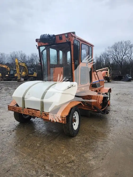 Used 2005 BROCE RJ350 Sweepers Kentucky US | Team Boone #787817