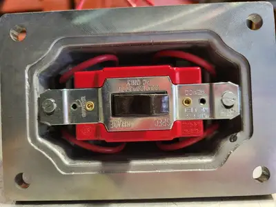 NEW CROUSE-HINDS DSFS937 SA