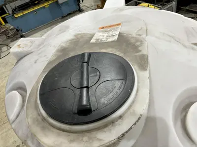 900 GALLON LIQUID CONTAINER: STOCK #21964