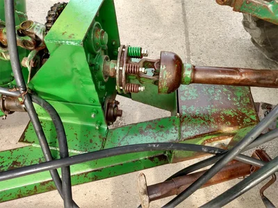 USED JOHN DEERE 1210A
