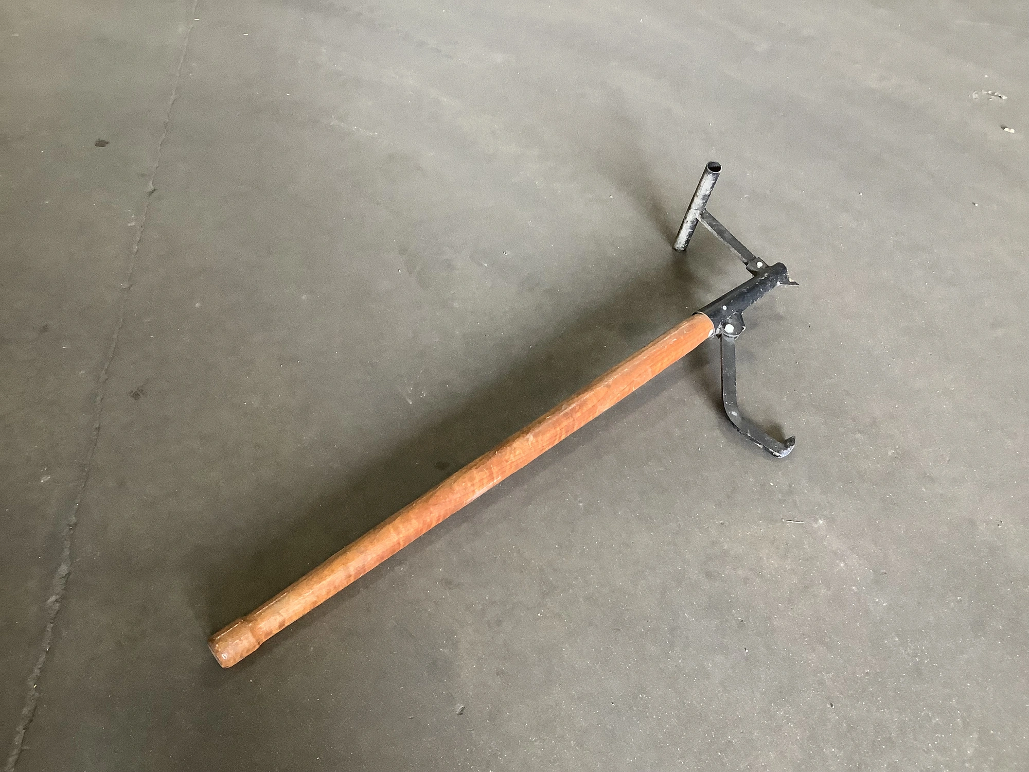 Logging tool (used)