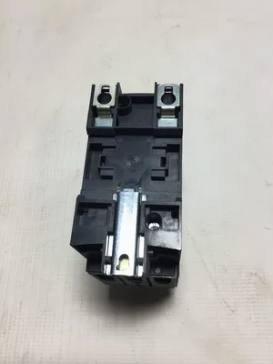 Schneider Electric LC1D40A Power Contactor 3 Pole 600VAC Max 50/60Hz 60A