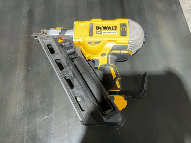 Used _UNKNOWN_ _UNKNOWN_ Nailers Michigan US | Miedema Asset Management Group #1295031
