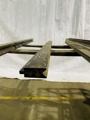 5'2"(62") PRESS BRAKE BOTTOM FEMALE 90 DEGREE V-DIE. STOCK # 0103321