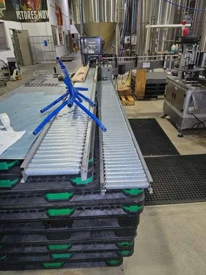 Roberts PolyPro GPA70 Beverage Can Carrier Applicator