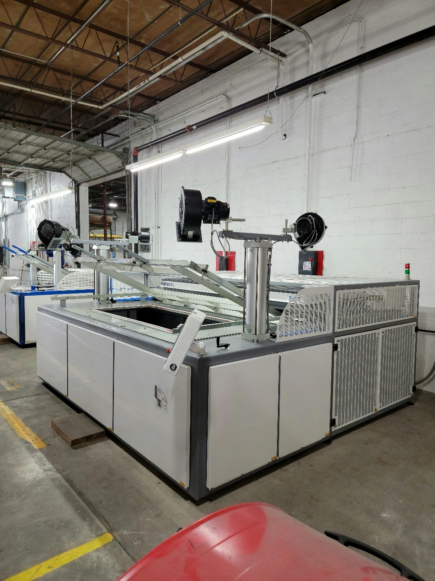 2019 Formech 2440  4’ x 8’ Single Station
