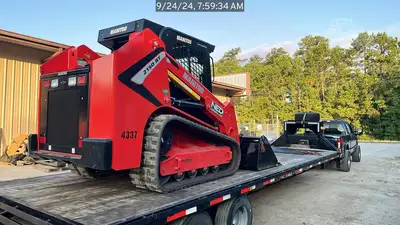 New | in-Stock 2023 MANITOU 2150RT Compact Track Loaders Florida US | National Equipment Dealers #1423024