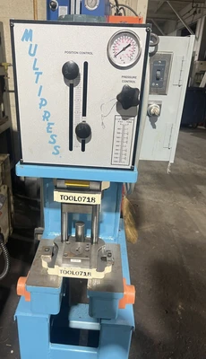 USED 2003 MULTIPRESS MULTIPRESS W6A-3 PRESS
