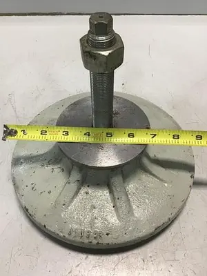 USED METAL FABRICATOR LEVELING PAD