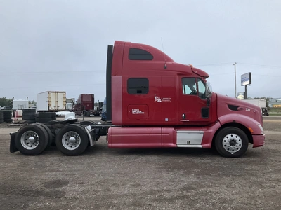 Used 2013 PETERBILT 587 Conventional trucks Michigan US | Miedema Asset Management Group #1457289