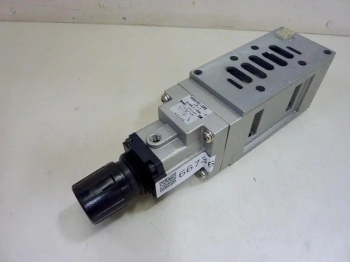 Used SMC VVS8100-ARB-P-1 Valves/Fittings Michigan US | Ideal Machinery #574701