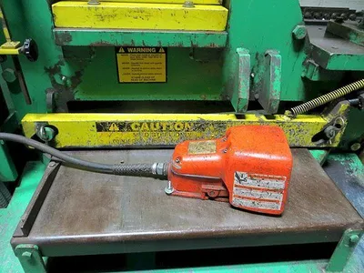 2014 UNI-HYDRO Pro 125-24 Iron Worker | Kaste Industrial Machine Sales (7)