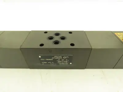 Wandfluh ZS22061AB Hydraulic Directional 2/2 Solenoid Poppet Valve 24Vdc 5000psi