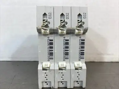 USED Siemens 5SY4332-8