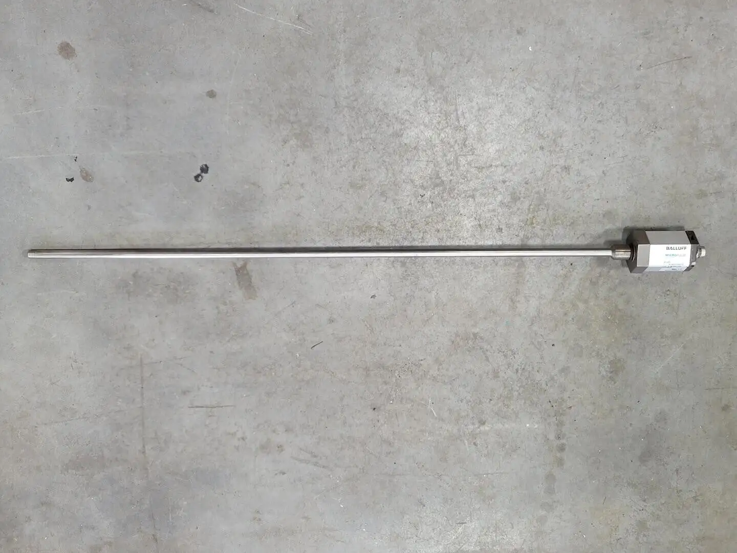 USED BALLUFF BTL-5-S102-M0610-Z-SU040-S32