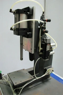 Table Top Pneumatic Air Arbor Press Machine 7.5" Throat Depth