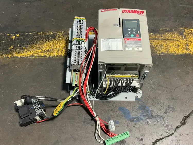 Used TELEMECANIQUE ATV58HU29N4S278 Variable Speed Drives Ohio US | HGR 24 #1358086