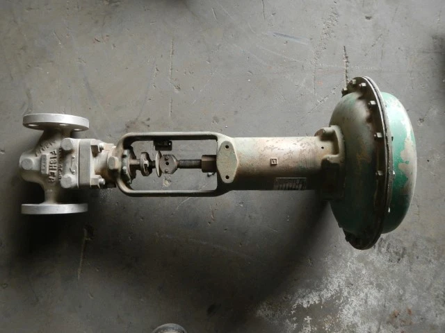 Fisher 1" 300 Class 316 Stainless Steel Control Valve