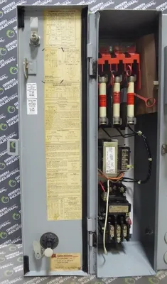 Cutler-Hammer ECN1601AAC Fusible Combo Starter 600V 30A 1/3 Ph Size 00 Used