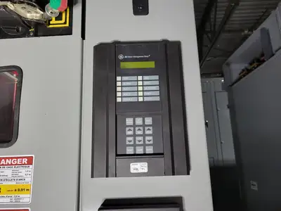 USED SQUARE D EG44D