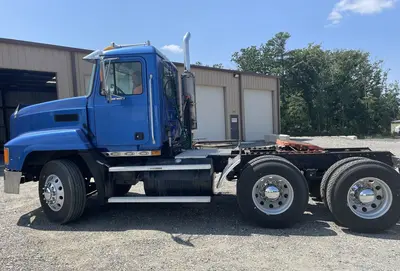 Used 2006 MACK CL733 Conventional trucks Virginia US | Proxy Equipment #1385251