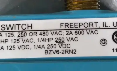 Used Micro Switch _UNKNOWN_ Relays & Switches South Carolina US | Palmetto Automation #1161028