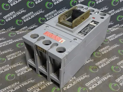 Gould HF63F250 Circuit Breaker 600VAC 250A 3 Pole 225A Rating Plug Chipped Used