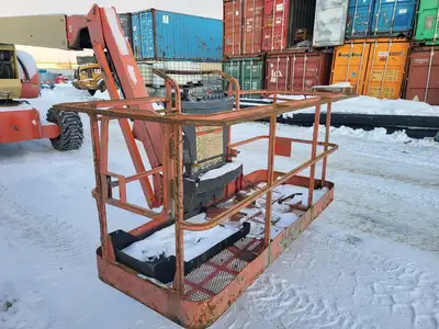 USED 2005 JLG 800AJ