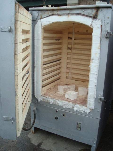 360L ML Furnace Front Loading 750 deg. C 11 kW
