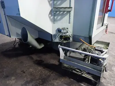 USED 2004 HAAS EC300