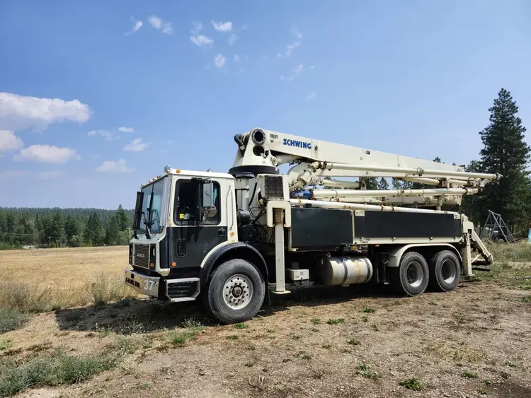 Used 2005 SCHWING BPL2023-4KVM34X Concrete Pumps Colorado US | Concrete Pump Depot #1393860