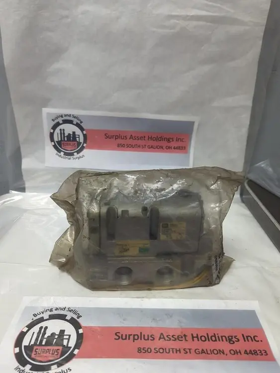 New | in-Stock MAC 301G-111D-1 Solenoid Valves | Surplus Asset Holdings #1218396