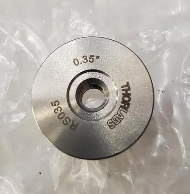 NEW THORLABS RS035