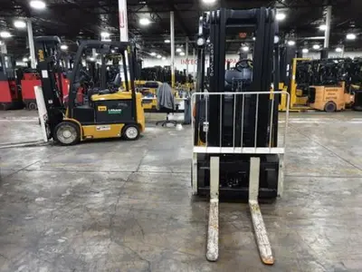 USED 2023 YALE ERC050