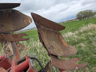 USED CASE IH 145