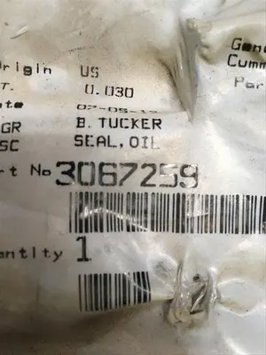 New | in-Stock CUMMINS OIL SEAL - 3067259 Engine Parts & Accessories Pennsylvania US | East West Machinery & Drilling #1416243