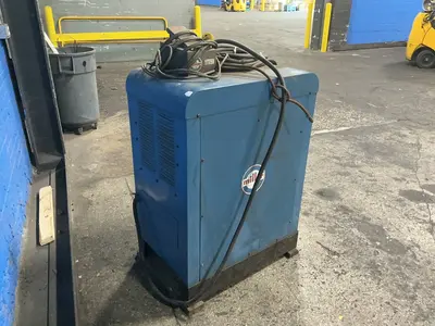 Used MILLER 330A/BPLA Arc Welders Ohio US | HGR 24 #1304140