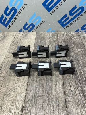 SIEMENS 3RT2131-2BB40 Electrical/PLC/Automation | ESS Industrial Equipment Sales (4)