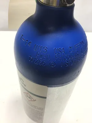 W.B. Wells Co. Inc. 116ES-252-2 116-Liter Refillable Calibration Gas Cylinder