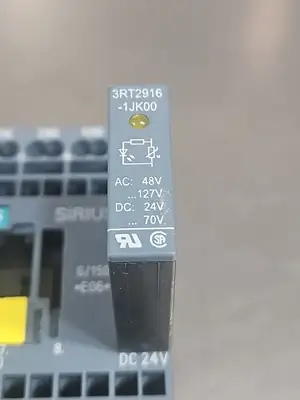 Siemens 3RH2131-2FB40 w/ 3RT2916-1JK00 SIRIUS Contactor, 24VDC. 4E-19
