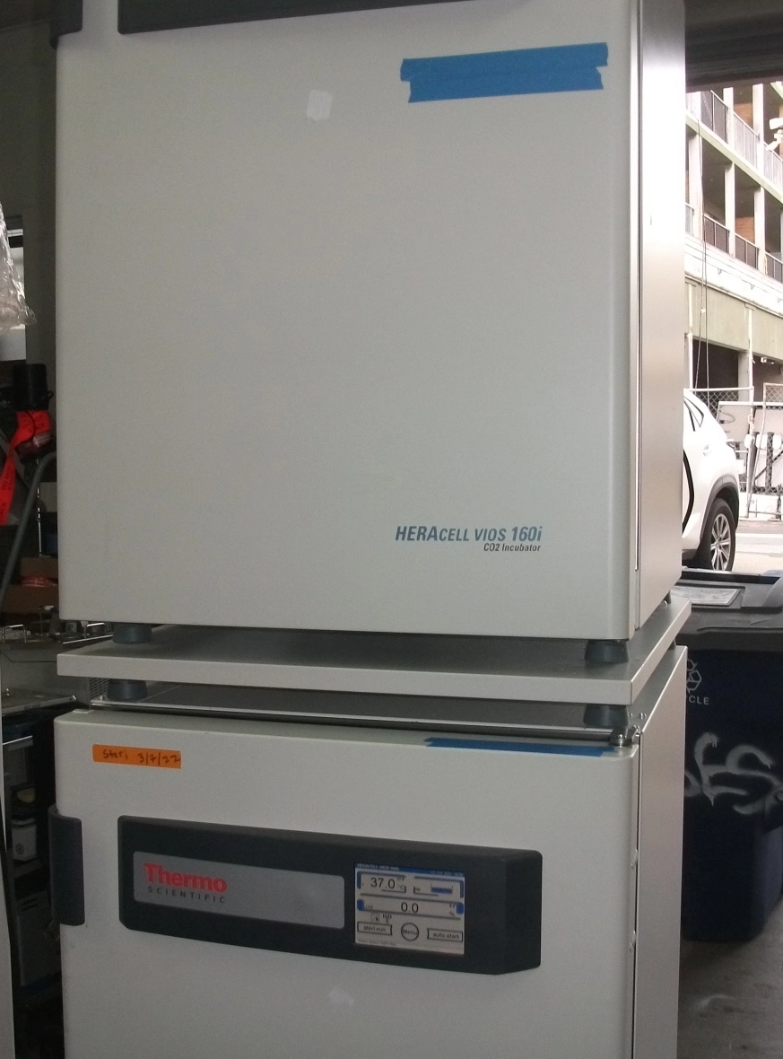 Used _UNKNOWN_ _UNKNOWN_ Incubators California US | Biotech Equipment Sales #1464463