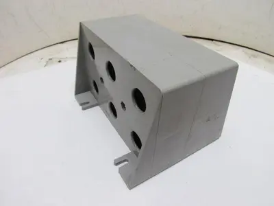 36C774301AA 6-Hole 3/4" Bore Block