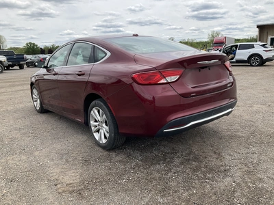 USED 2015 CHRYSLER 200
