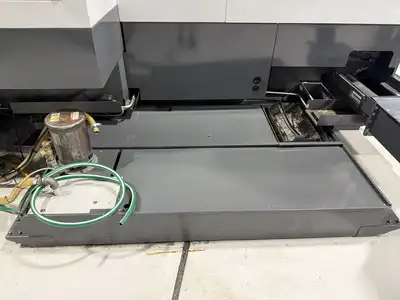 USED 2011 HAAS EC-500
