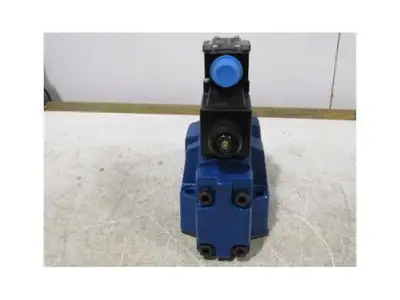 Rexroth R978903768 4WEH16EB72/6EW110N9DK23L Valve NEW